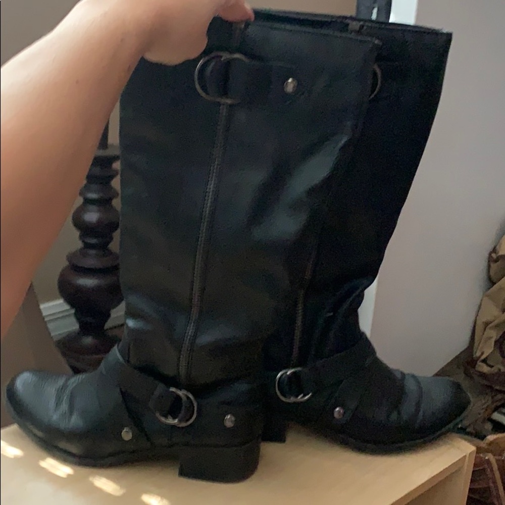 Black riding boots